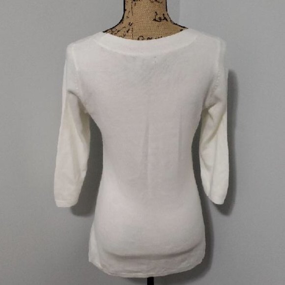 {NY&Co} Soft Scoop Neck Sweater - Picture 4 of 5